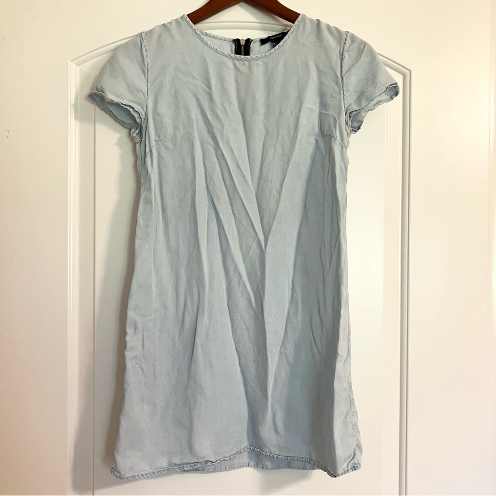 Forever 21 Chambray Shift Dress Light-Wash Denim Mini Shirt Dress Women’s Sz S